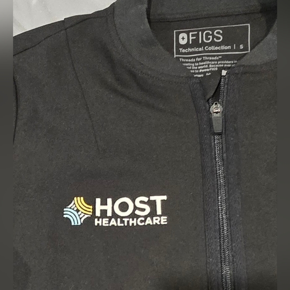 FIGS Bellery Technical Collection Scrub Jacket With Host Healthcare Logo Size Sm - Picture 3 of 6